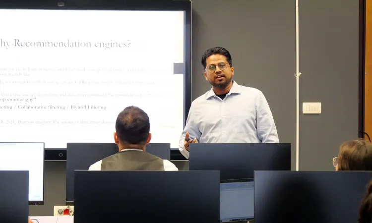 From Credit Risk to Recommender Systems: Dr. Saswat Patra Delivers Expert Talks at IUS