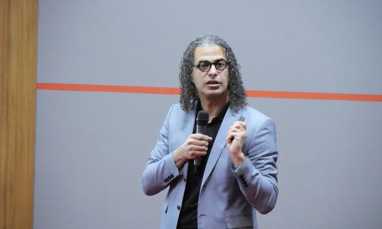 Dr. Maher Hamoud Delivers Insightful Lecture on Media, Power, and Political Change